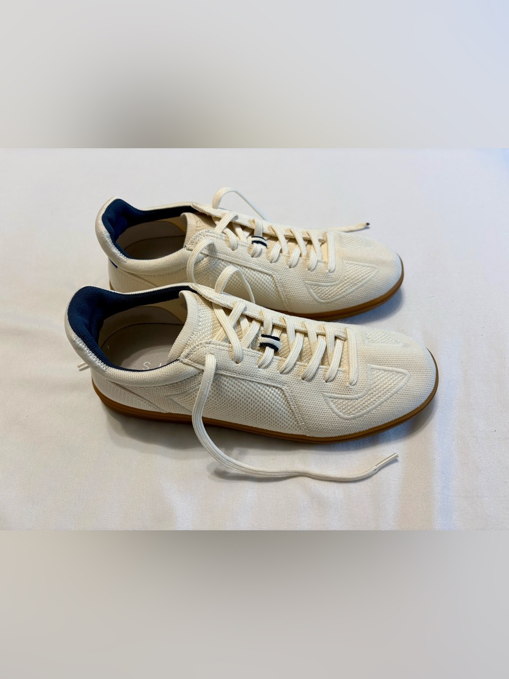 Rothy’s Men’s washable RS01 Sneaker, Size 9